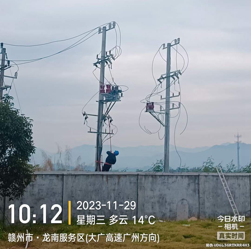 大廣高速龍南服務(wù)區(qū)蔚來?yè)Q電站箱變配電工程